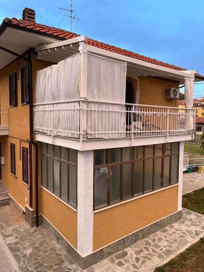 Il Gattino Di Porto - Apt 6 - Monolocale Terrazzo Piscina Imperia Exterior photo