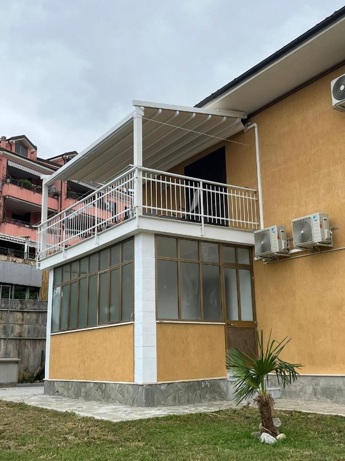 Il Gattino Di Porto - Apt 6 - Monolocale Terrazzo Piscina Imperia Exterior photo