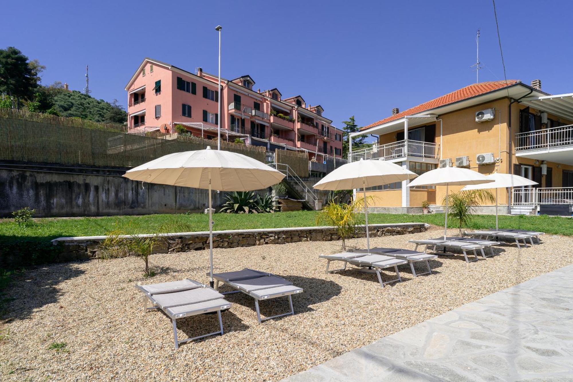 Il Gattino Di Porto - Apt 6 - Monolocale Terrazzo Piscina Imperia Exterior photo